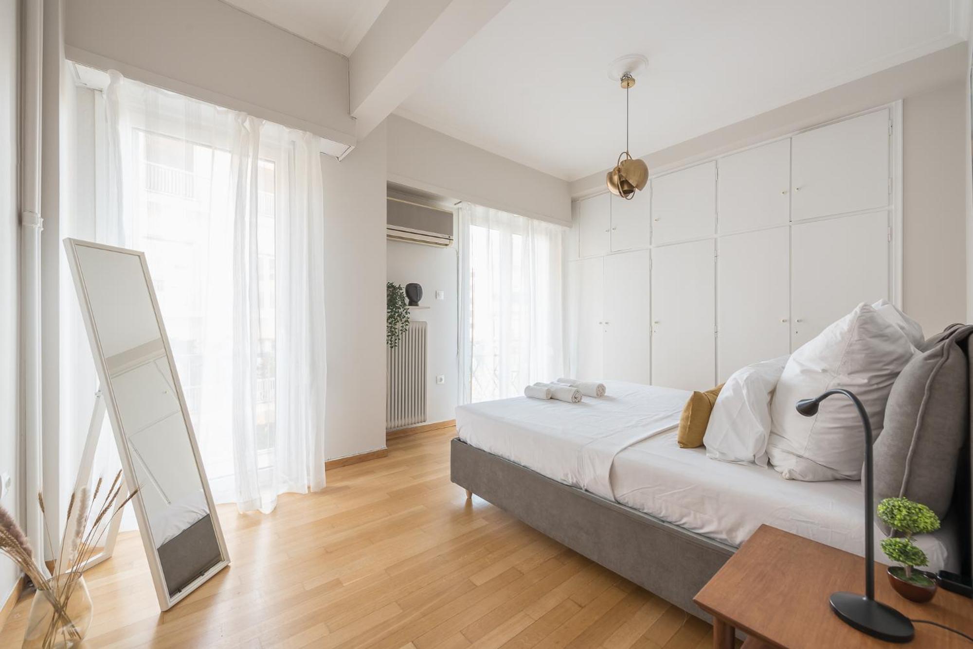 Spacious 2Bds Apt With Acropolis View In Center Atenas Exterior foto